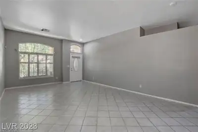 1465 Verde Triandos Drive Entrance Foyer