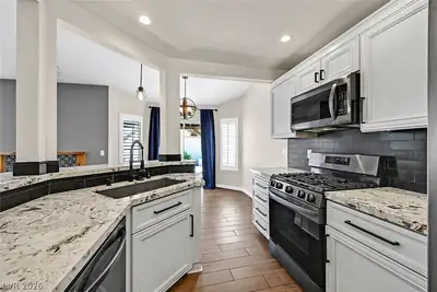 764 Charwood Circle Kitchen