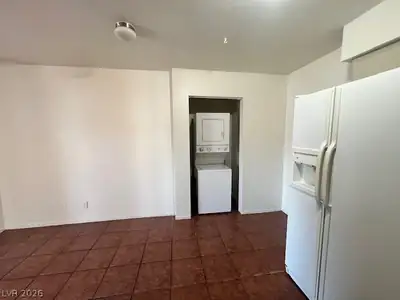 519 Fir Street D Utility Room
