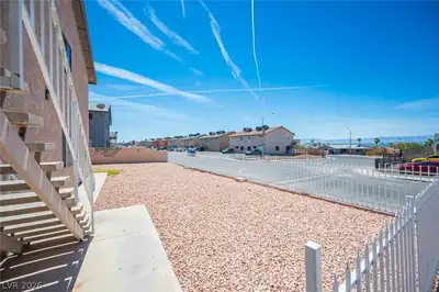 6927 Appleton Drive Yard