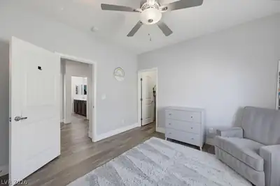 9138 Irish Elk Avenue Bedroom
