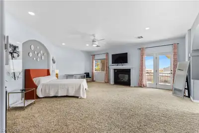 32 Cascade Lake Street Primary Bedroom