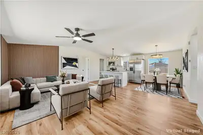1890 West Anns Road Living Room