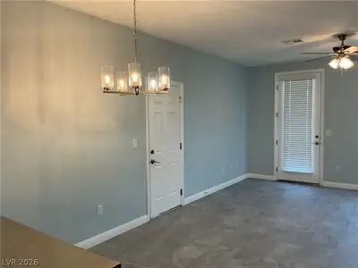 5425 Brazelton Street Dining Area
