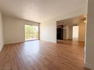 5098 River Glen Drive 215, Las Vegas, NV 89103 
