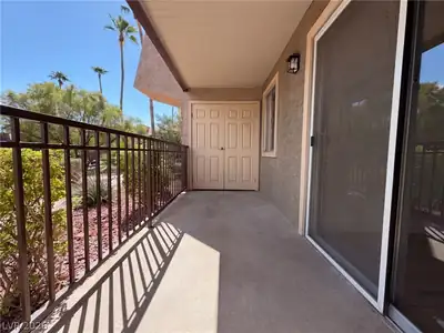 5098 River Glen Drive 215, Las Vegas, NV 89103 