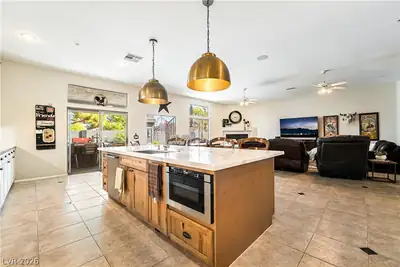 1580 Bamboo Bay Drive, Henderson, NV 89012 Kitchen