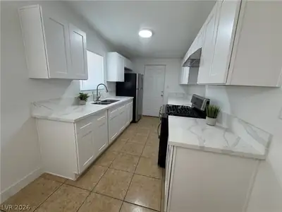 3608 Taylor Avenue Kitchen