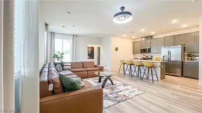 4200 Mount Bonnell Avenue Living Room