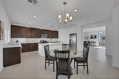 10435 Arbor Ridge Street, Las Vegas, NV 89141 Kitchen