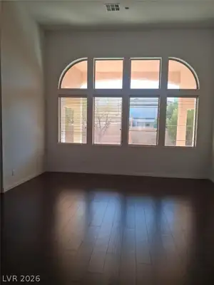 1381 Romanesca Drive Living Room