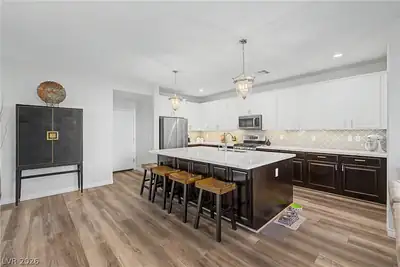 9774 Millington Street Kitchen