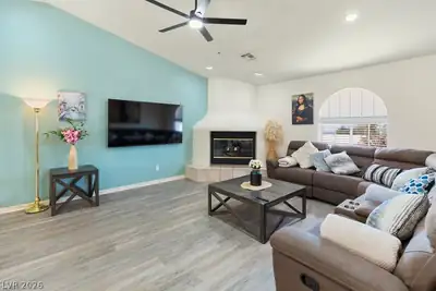 7110 La Cienega Street Living Room