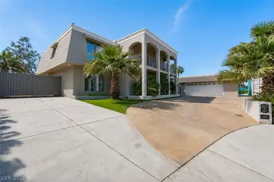 1400 Maria Elena Drive Front of Structure