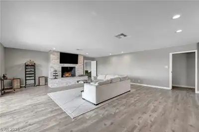 1400 Maria Elena Drive Living Room