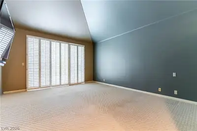 8240 Horseshoe Bend Lane Bedroom