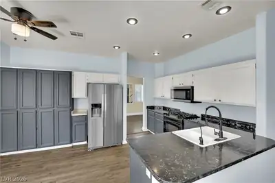 9087 Lava Bluff Court Kitchen