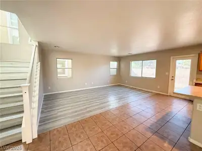 4446 Avery Park Avenue Living Room