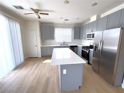 9576 Rainfall Avenue Kitchen