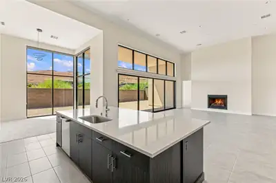 10865 Agate Cliffs Avenue Kitchen