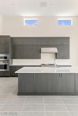 10865 Agate Cliffs Avenue Kitchen