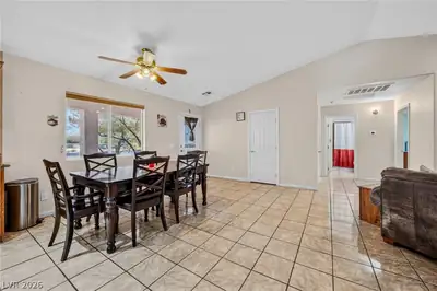 751 Bunarch Road Dining Area