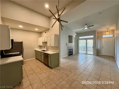 700 Carnegie Street 4822 Kitchen