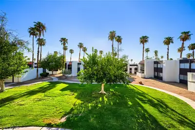 1405 Vegas Valley Drive 218 