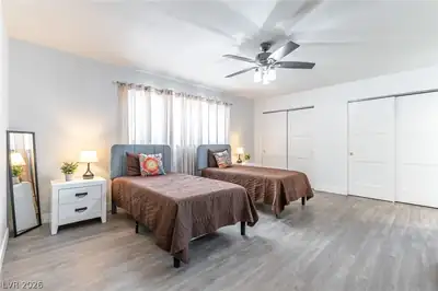 105 South Cimarron Road Primary Bedroom