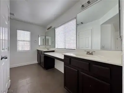 3532 ENCHANTED MESA Court 0, Las Vegas, NV 89129 Primary Bathroom