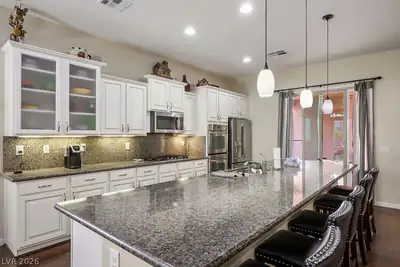 317 Goldstar Street Kitchen