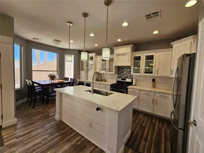 5991 Osprey Point Avenue Kitchen