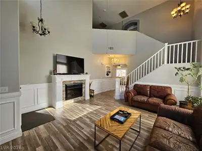 5991 Osprey Point Avenue Living Room