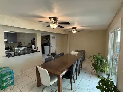 4241 Brockton Green Court Dining Area