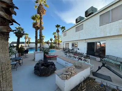 405 Holcomb Circle Patio