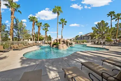 1617 Queen Victoria Street 102 Las Vegas, NV 89144