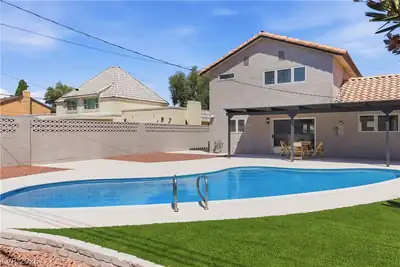 2000 Westlund Drive 