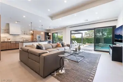 11259 Parleys Cone Court Living Room