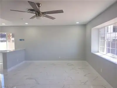 5230 Rou Circle Dining Area