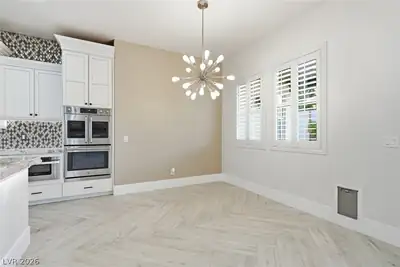 10820 Woodstream Court Dining Area