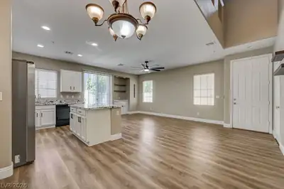 708 Cades Cove Avenue Living Room