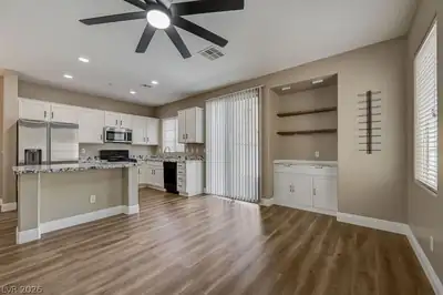 708 Cades Cove Avenue Dining Area
