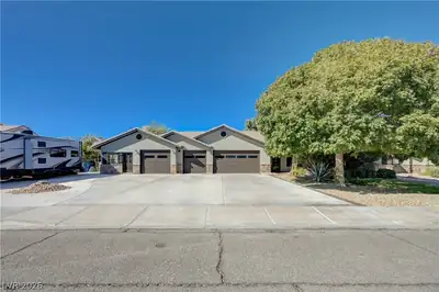 3746 Mahalo Circle Front of Structure