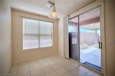 243 Palmarosa Street Dining Area