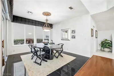 8271 Turtle Creek Circle Dining Area