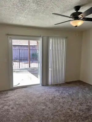 5175 Palmyra Avenue Living Room