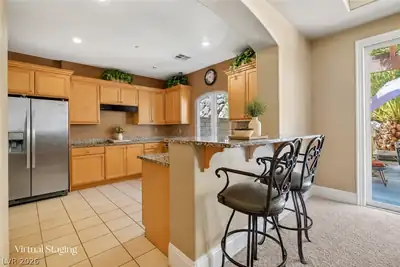11 Cerchio Basso Kitchen