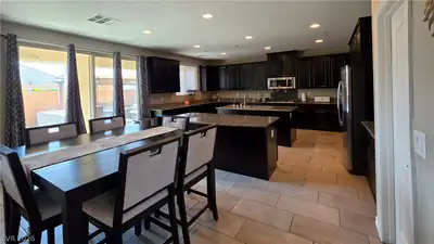 871 Via Campo Tures Kitchen