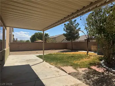 8141 Pink Desert Street Patio