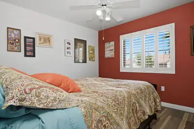 2521 Silverton Drive Bedroom